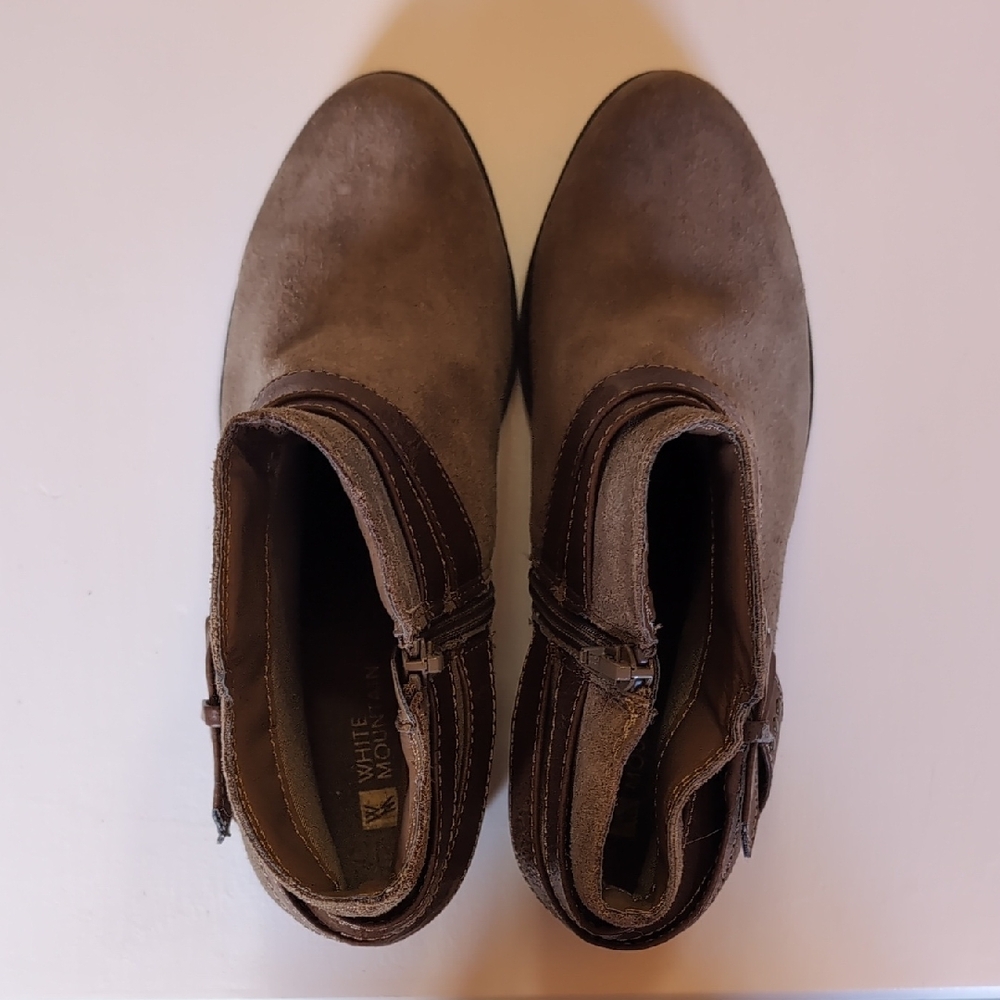 White Mountain Taupe Suede Ankle Boots